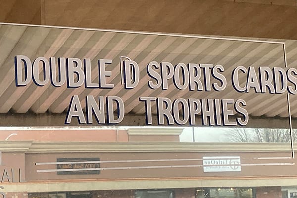 Double D Sports Cards sign